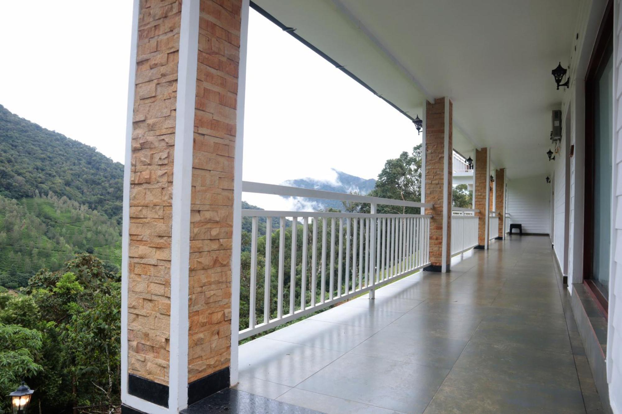 The Teatree Munnar Hotel Suryanelli Exterior photo